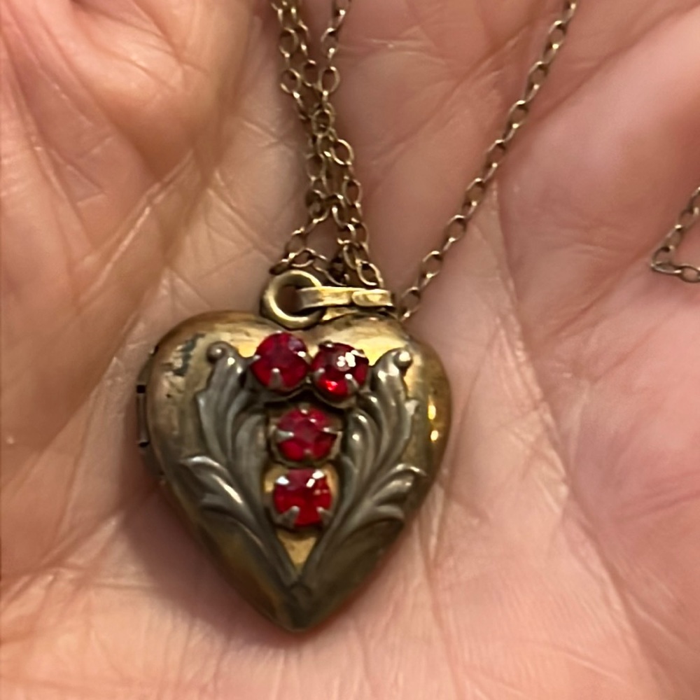 Antique intricate 10K gold over Sterling Silver red stone locket necklace 18”